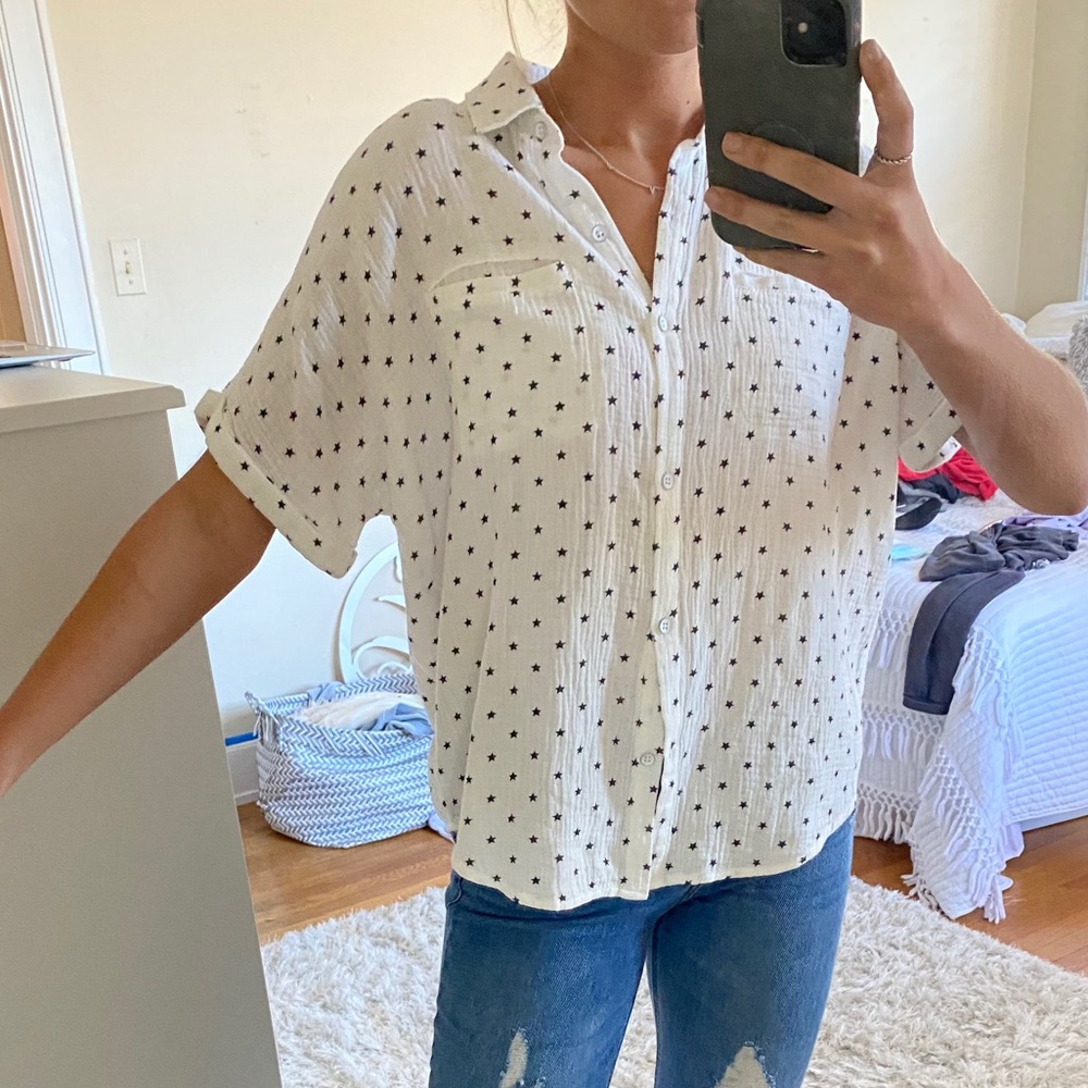 Splendid button up star top